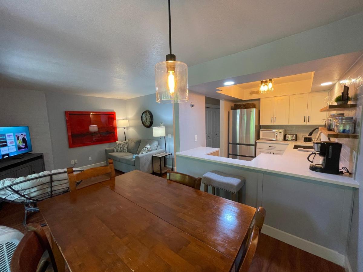 Next To Lake, Pool, 10 Acre Park, 1 Mile To Town, Best Prices Chelan Eksteriør bilde